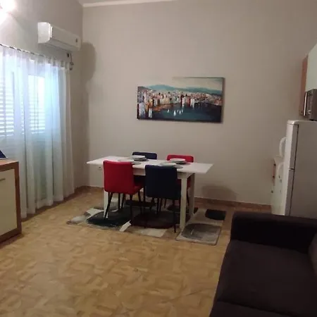 Vugec *