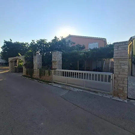 Vugec Apartament Vir