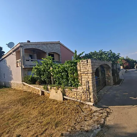 Apartament Vugec Vir