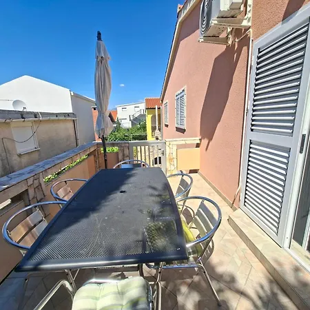 Vugec Apartament Vir